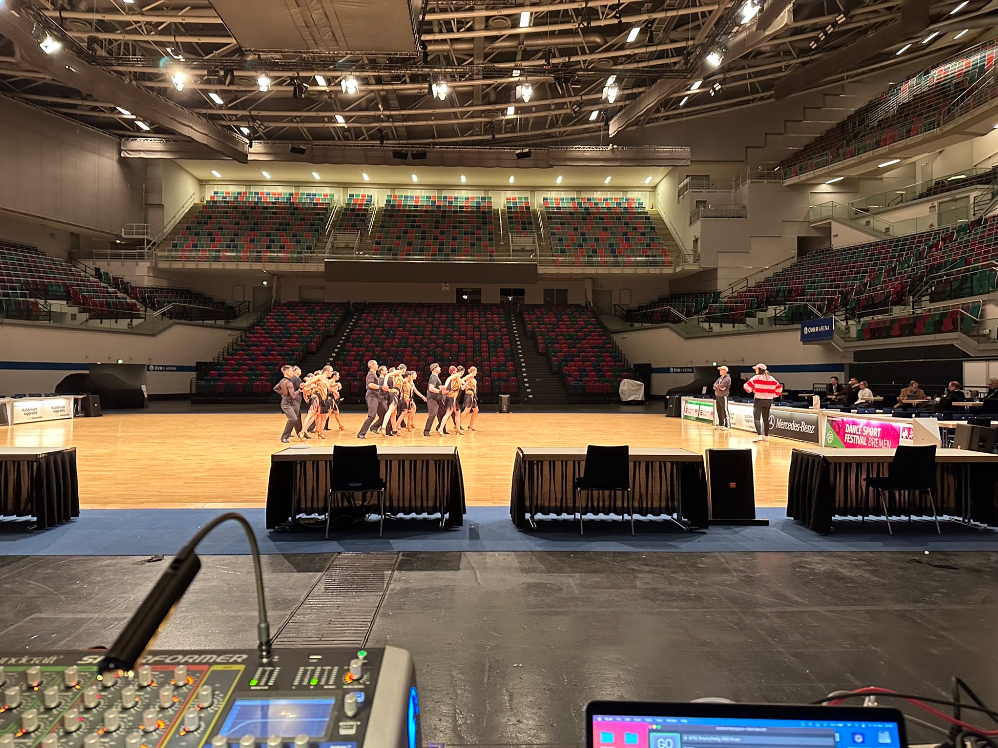 Deutsche Meisterschaft Formationen 2026 in der OVB Arena Bremen